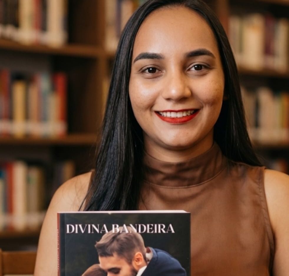 Do Coração do Tocantins para as Prateleiras, Divina Bandeira encanta com o lançamento da obra: “Estrelas e Tulipas”.
